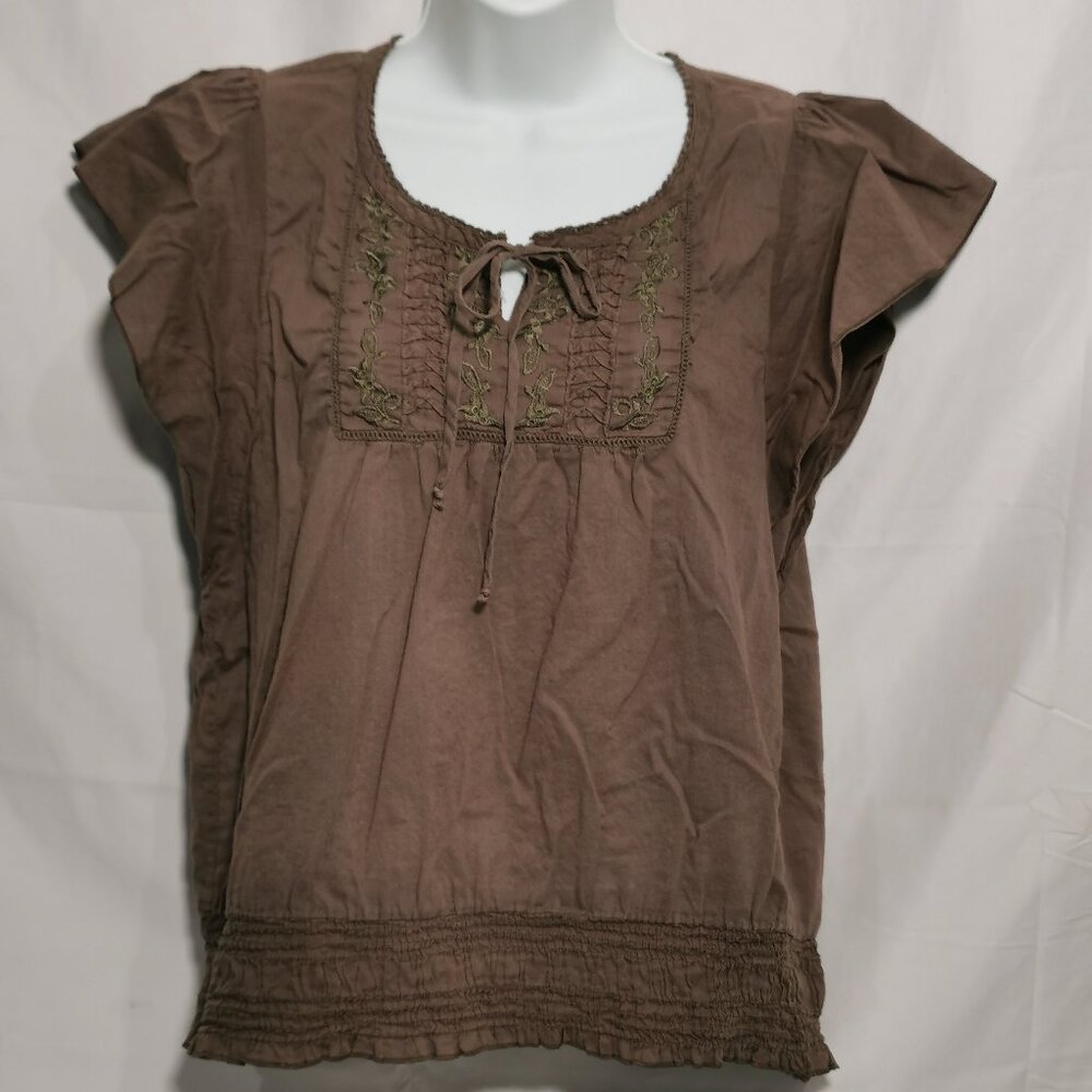🦋3/$20 Khaki Blouse with Green Embroidery Size L #74